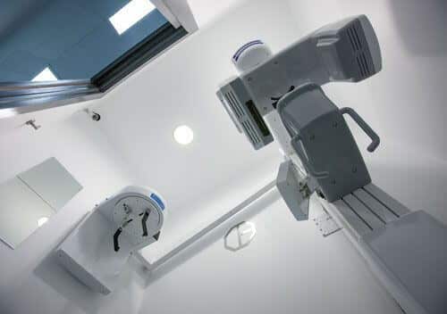 Dental clinic Padrós has the Pointnix 3D digital radiology system, with large size and high resolution sensor. Dental clinic Padrós has the Pointnix 3D digital radiology system, with large size and high resolution sensor.