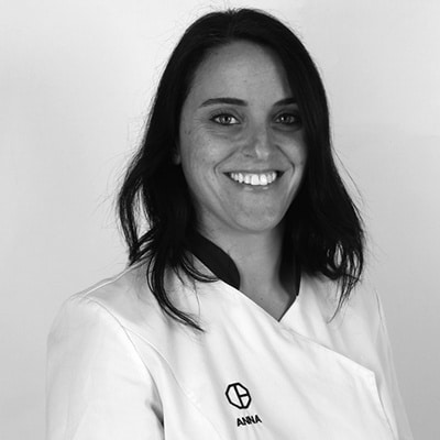 Anna Gàlvez Anna Gàlvez. Padrós Dental Clinic, your dentist in Barcelona