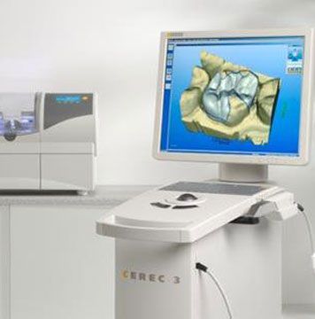In 1992, Padrós Dental Clinic pioneered the application of CAD-CAM dental use in Barcelona. Today we continue offering the latest version of CEREC 3D system.