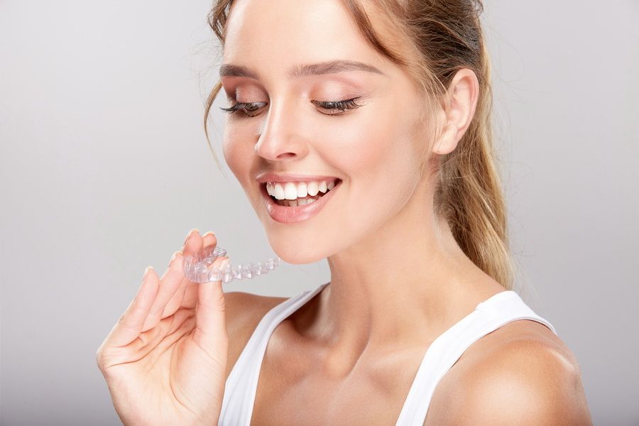 The Padrós dental clinic in Barcelona has the invisalign invisible orthodontic treatment, transparent and removable appliances